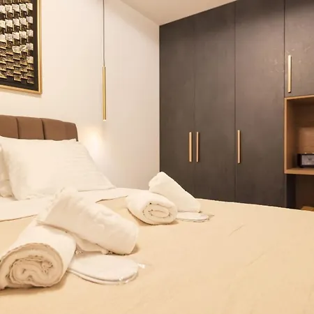 Apartment Belvedere - Garden And Jacuzzi Zadar