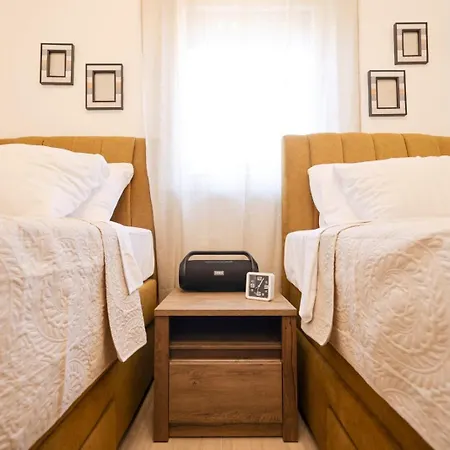 Belvedere - Garden And Jacuzzi * Zadar