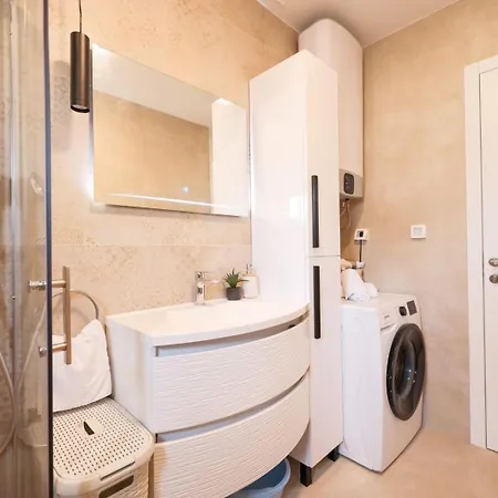 Belvedere - Garden And Jacuzzi Apartament