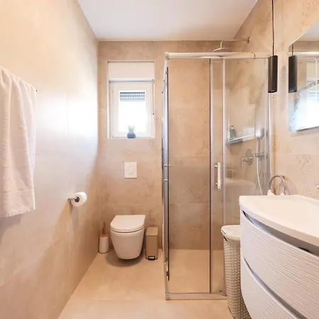 Belvedere - Garden And Jacuzzi Apartament